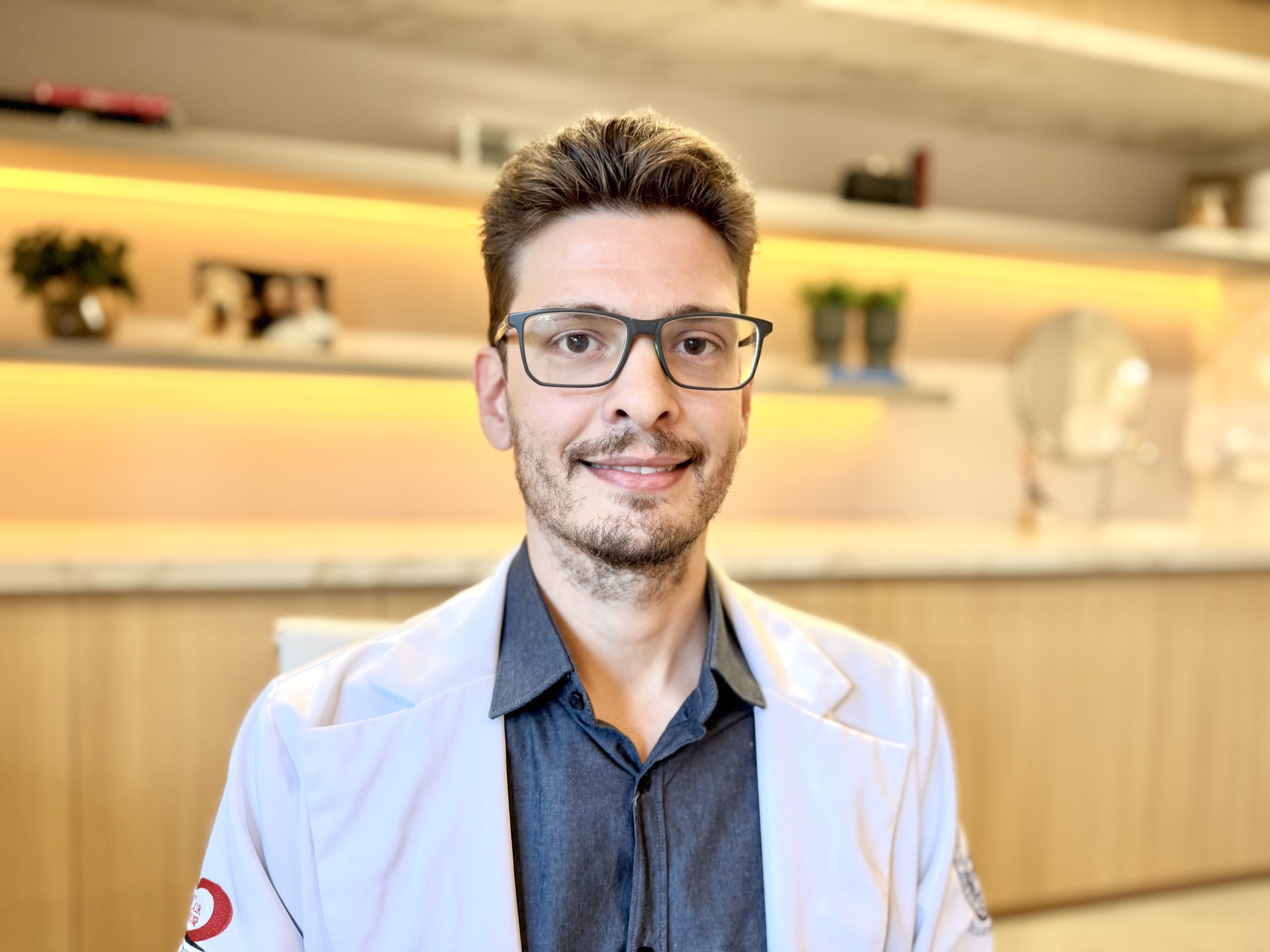 Dr. Hugo Benalia, médico cardiologista